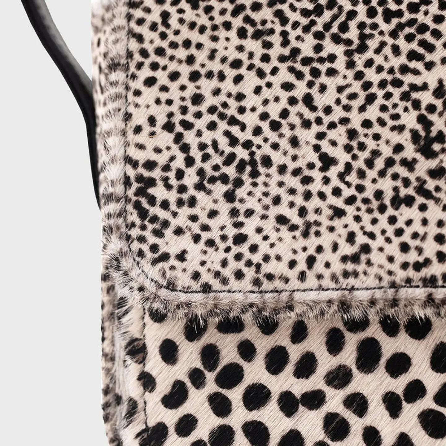 ANIKA FLAP BAG HUESO 2