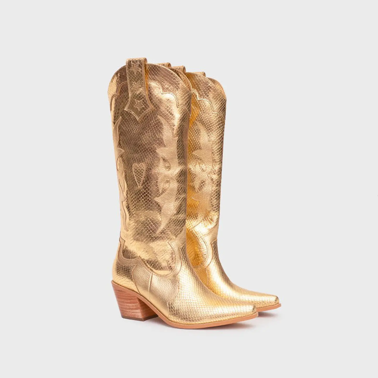 BOTA LUCKY HEARTS ORO 3