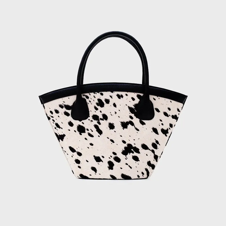 SASKIA TRAPEZE BAG HUESO NEGRO 1