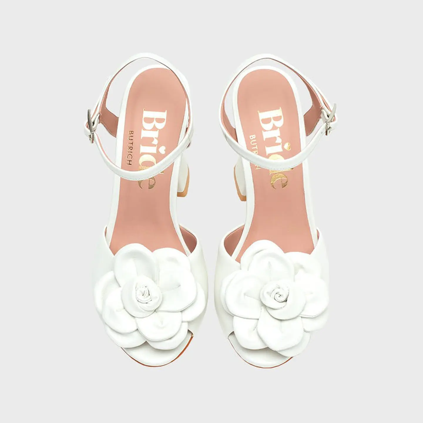 FERNANDA PUMP BRIDE HUESO 4