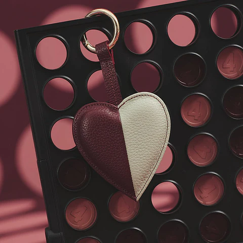 CHARM CORAZÓN AISSA BORGOÑA