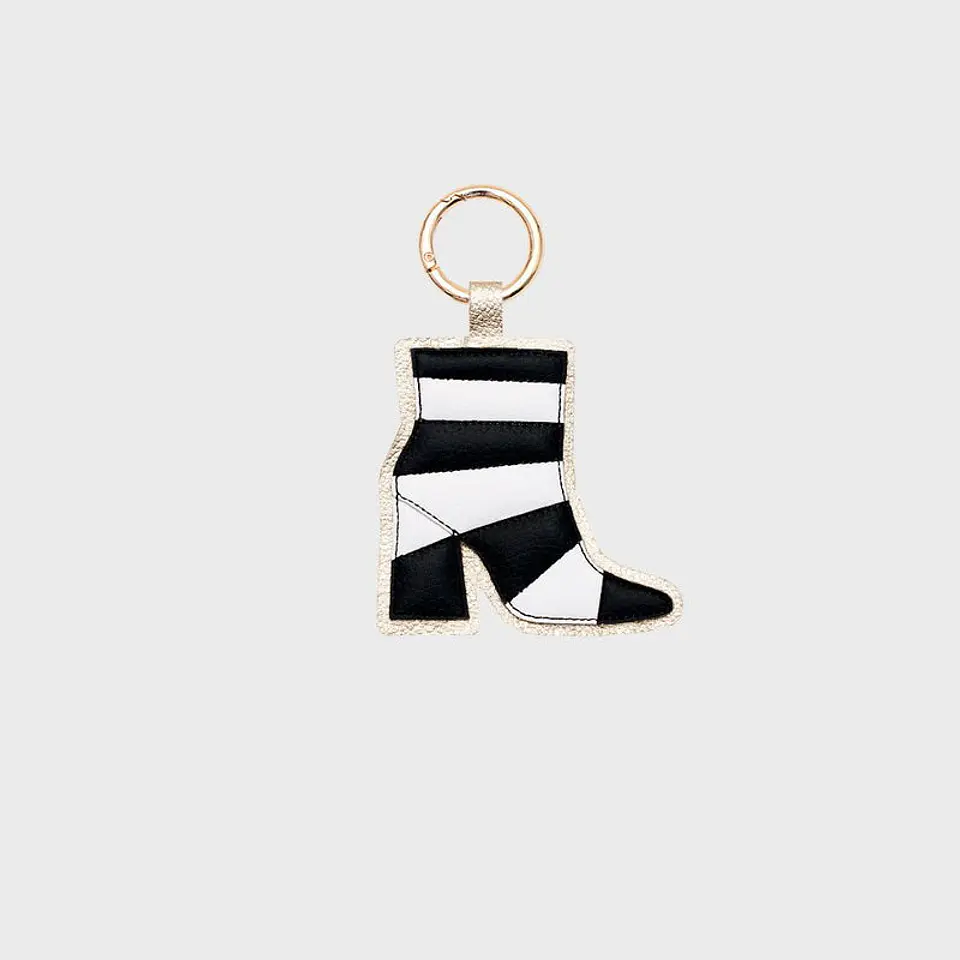CHARM MOONSHINE BOOTIE 1