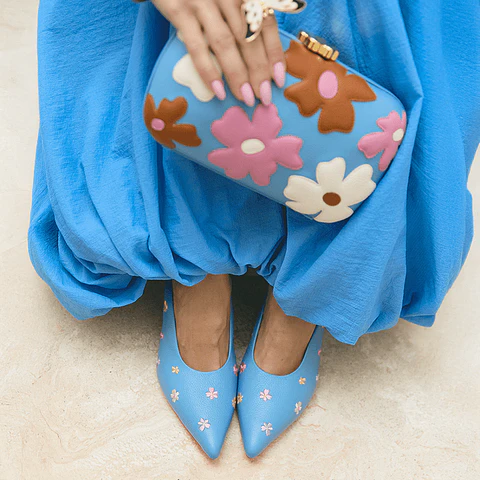 CLUTCH WILDWOOD HEART FLOWERS CELESTE