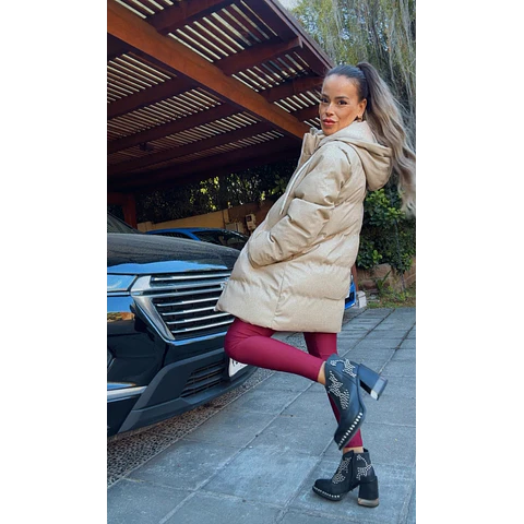 Puffer Jacket Larga Beige y Negra
