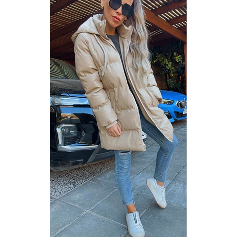 Puffer Jacket Larga Beige y Negra