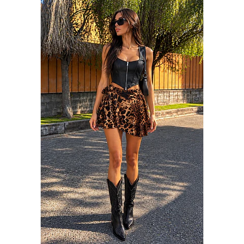 Mini falda print envolvente 
