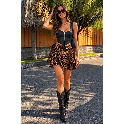 Mini falda print envolvente 