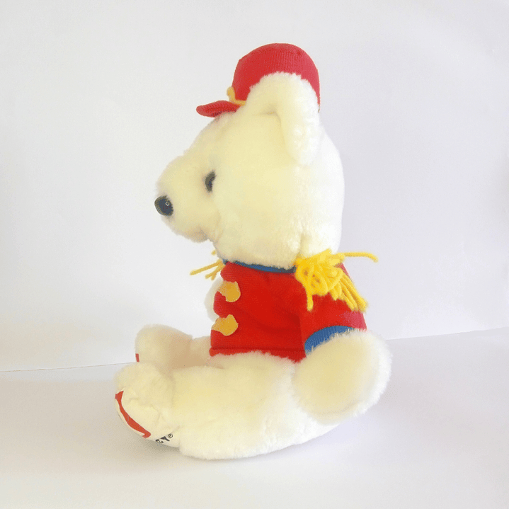 Oso de peluche de tienda Ripley con traje de banda - años 2000 6