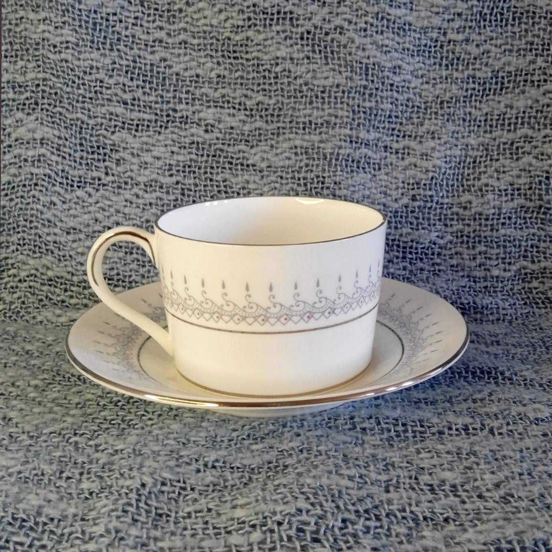 Juego para té de porcelana inglesa de Coalport - años 60 1