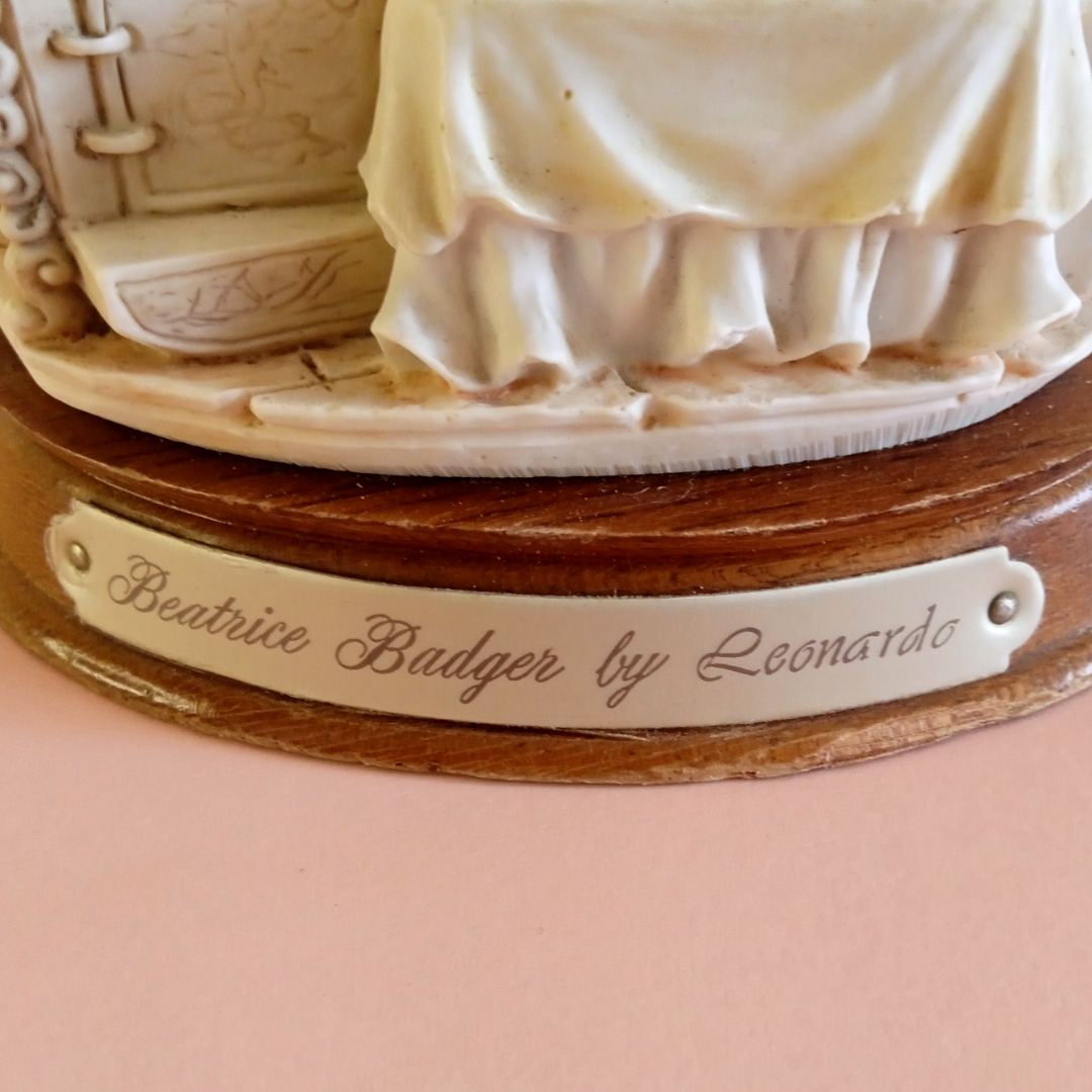Figurín Beatrice Badger por Leonardo Collection– años 80 3