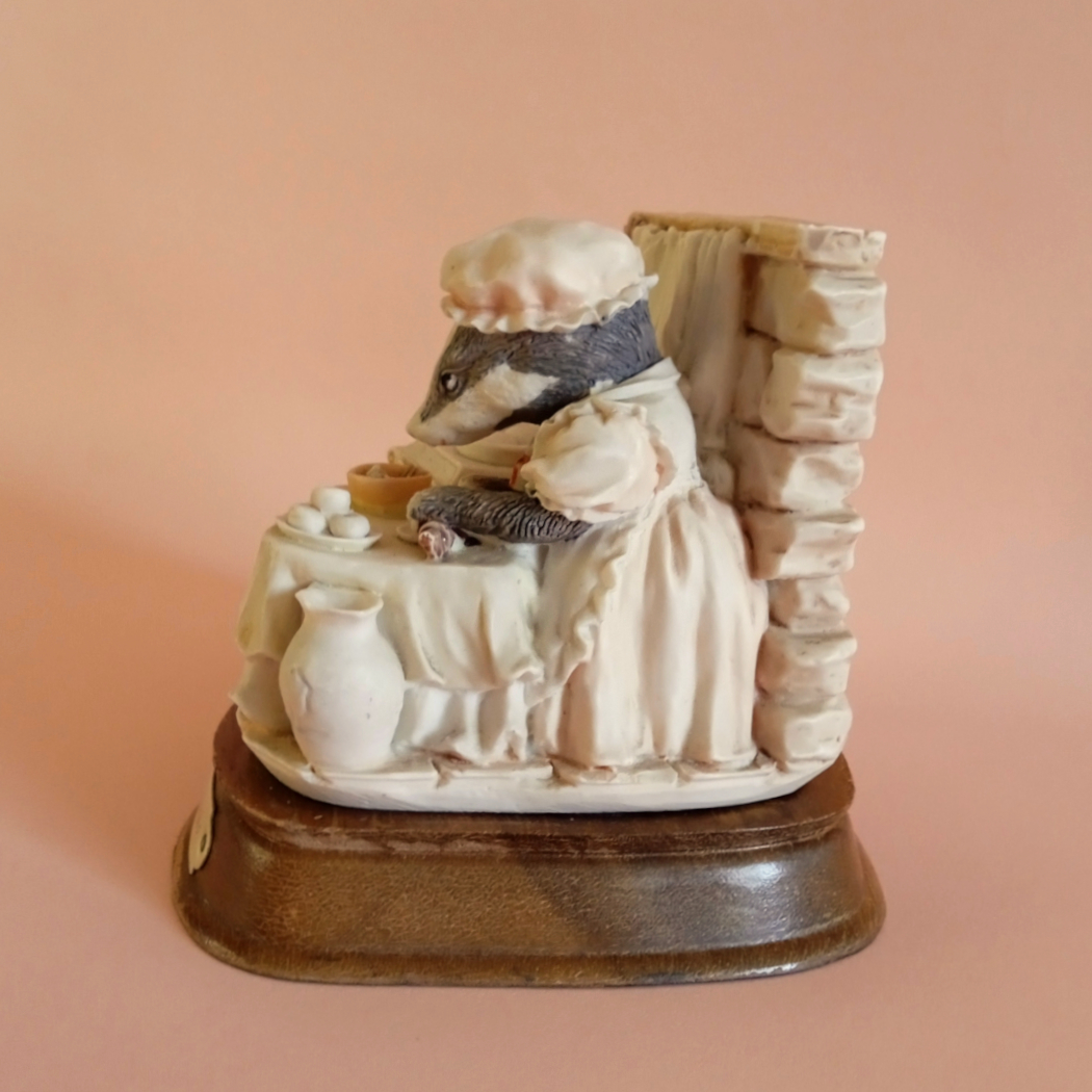 Figurín Beatrice Badger por Leonardo Collection– años 80 7