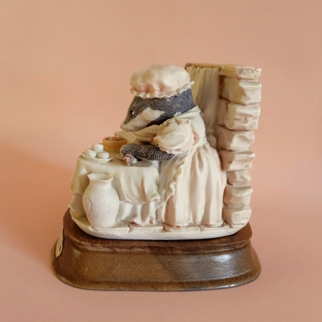 Figurín Beatrice Badger por Leonardo Collection– años 80 7