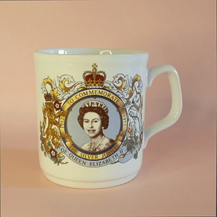 Tazón Jubileo de Plata Reina Isabel II – Cartwrights, 1977