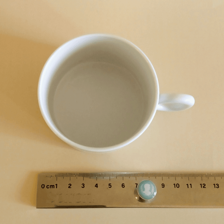 Taza de porcelana Alessi con relieve en la base - 2011 en adelante 5