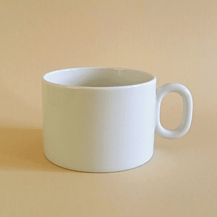 Taza de porcelana Alessi con relieve en la base - 2011 en adelante