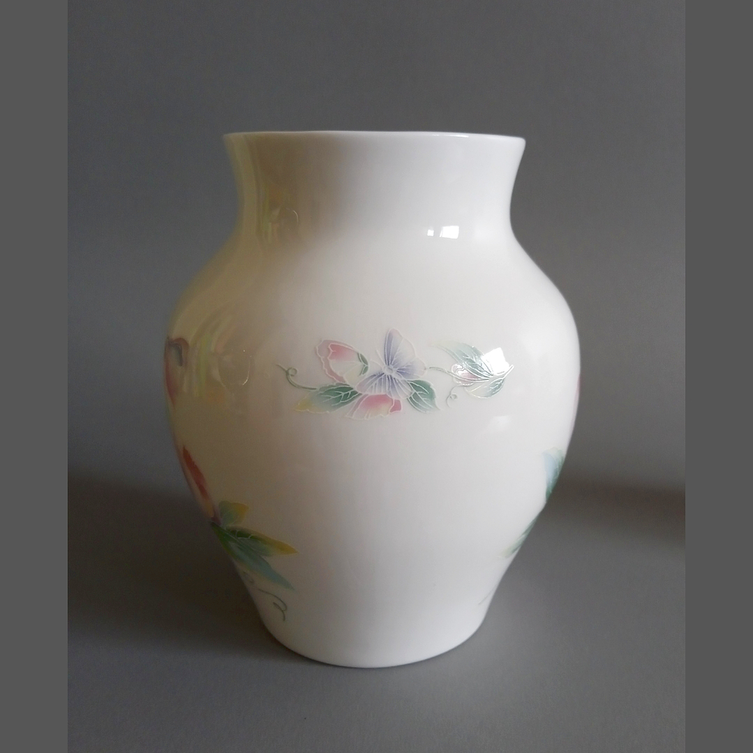 Pareja de floreros de porcelana inglesa Aynsley · años 80 6