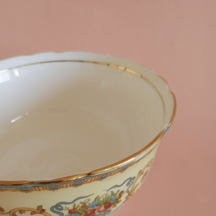 Bowl mediano inglés Aynsley · años 40 5