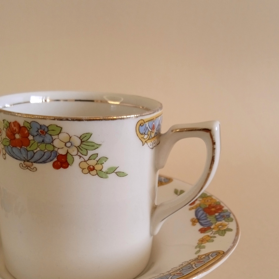 Taza y plato de café ingleses Alfred Meakin – vajilla hotelera histórica (ca. 1920) 8