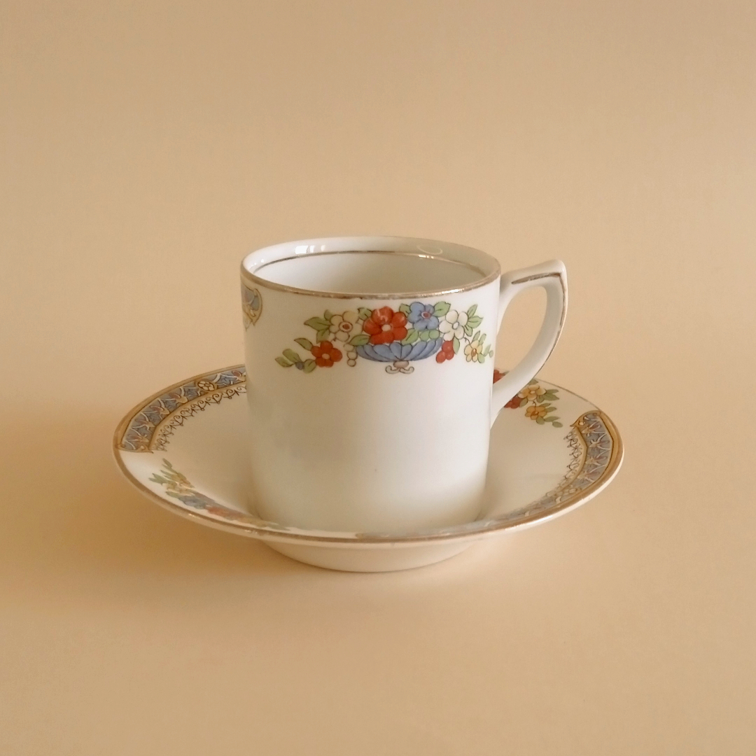 Taza y plato de café ingleses Alfred Meakin – vajilla hotelera histórica (ca. 1920) 2