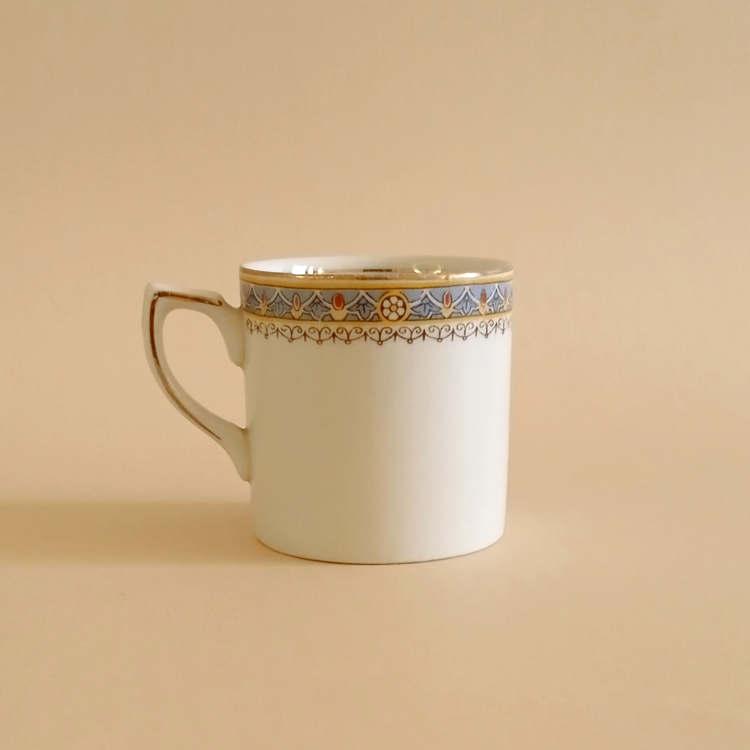Taza y plato de café ingleses Alfred Meakin – vajilla hotelera histórica (ca. 1920) 7