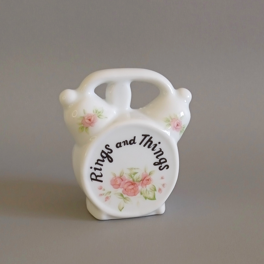 Guarda Anillos de Porcelana 