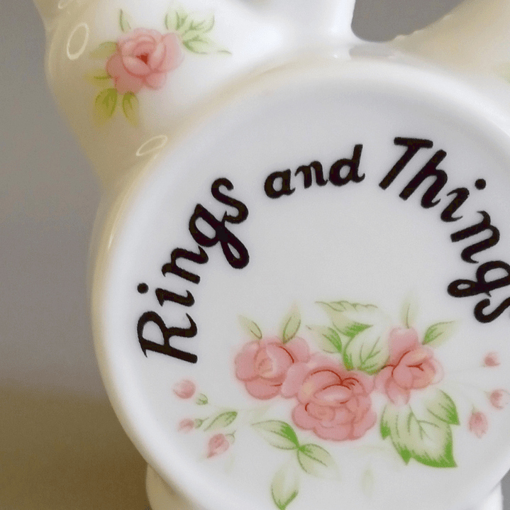 Guarda Anillos de Porcelana 