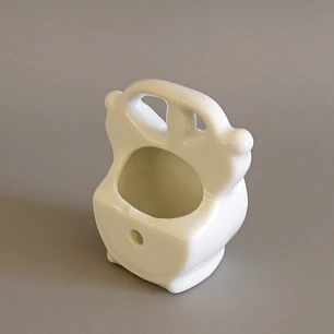 Canastillo de porcelana japonesa con forma de reloj • años 60