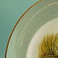 Par de platos decorativos europeos vintage · motivo de peces - Miniatura 6
