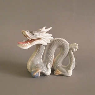 Pareja de dragones orientales de cerámica esmaltada - Japón