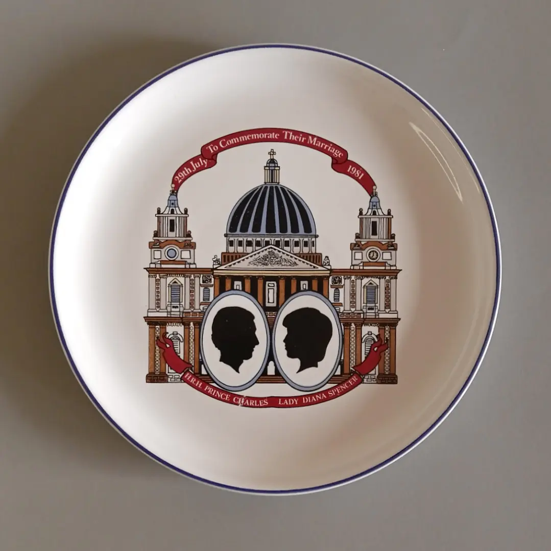Set de Platos Conmemorativos Boda Príncipe Carlos y Lady Diana 3