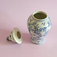 Jarrón de porcelana europeo tipo ginger jar - Miniatura 2