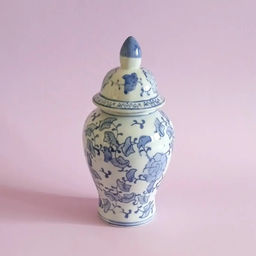 Jarrón de porcelana europeo tipo ginger jar 3