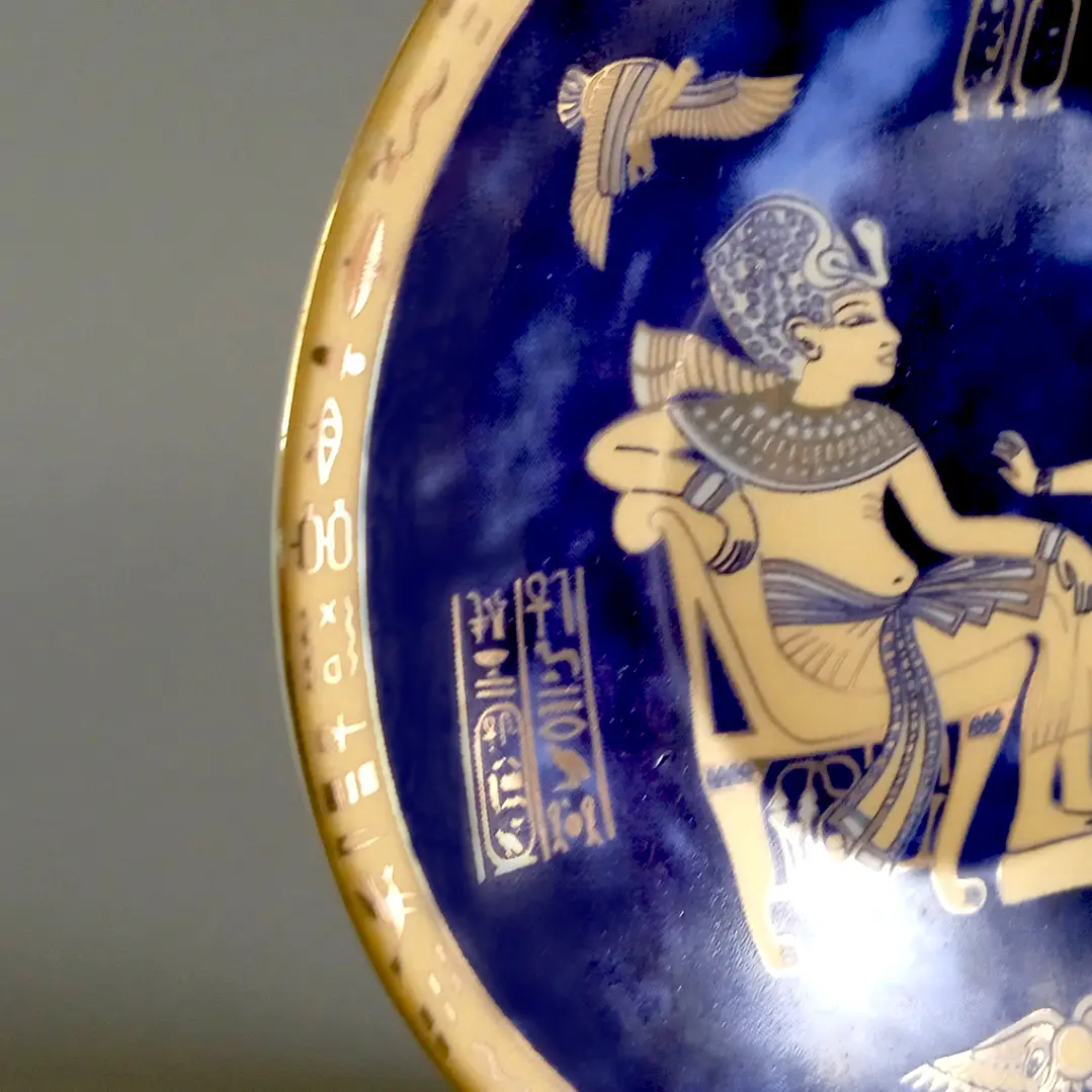Platito decorativo de porcelana estilo Egipto antiguo 2