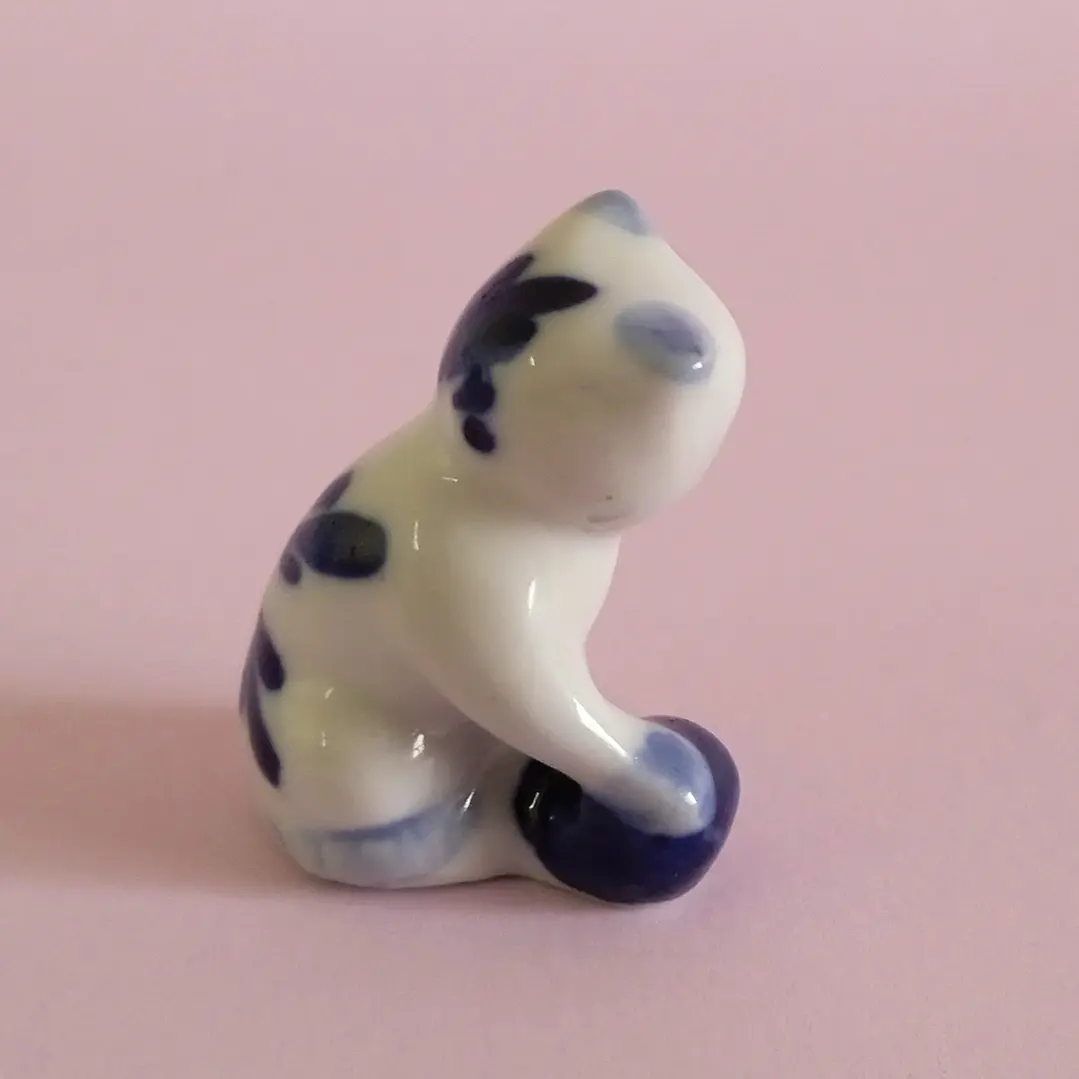 Par de miniaturas de gatitos en porcelana y cerámica enlozada 4