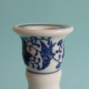 Candelero vintage de porcelana estilo oriental • azul y blanco