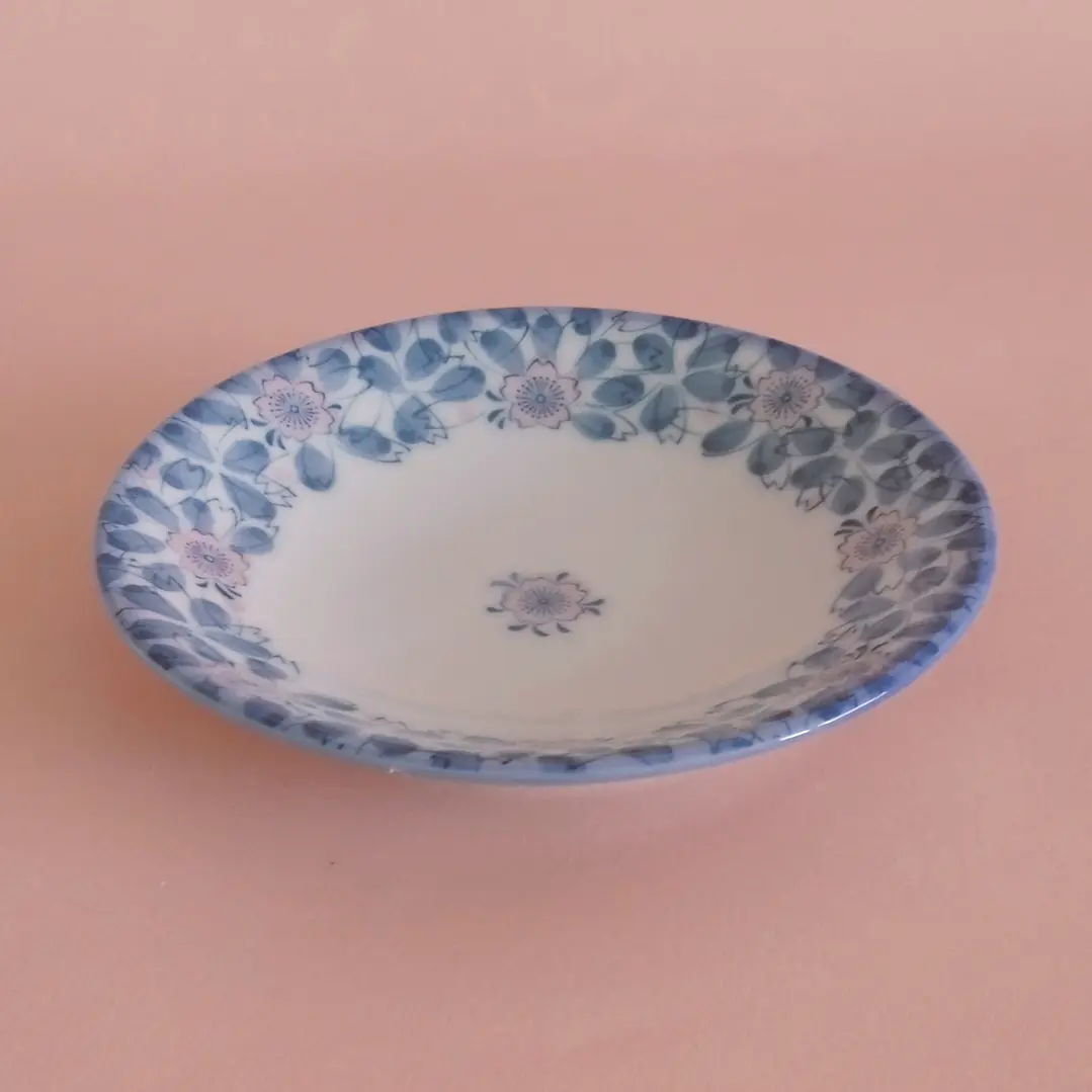 Dos platitos de porcelana vintage floreada 3