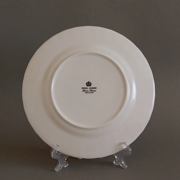 Plato decorativo de porcelana Royal Albert “Happy Anniversary” 5