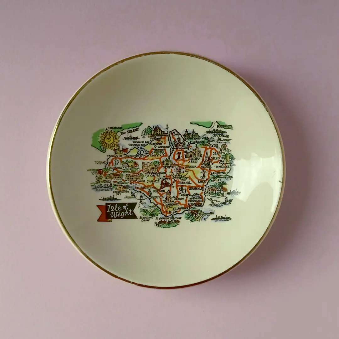 Pequeño plato vintage souvenir Isla de Wight • Inglaterra 1