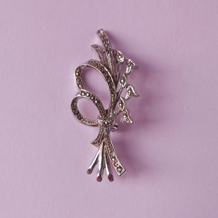 Tres prendedores vintage • Aves y Ramo Floral 4