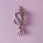 Tres prendedores vintage • Aves y Ramo Floral - Miniatura 4