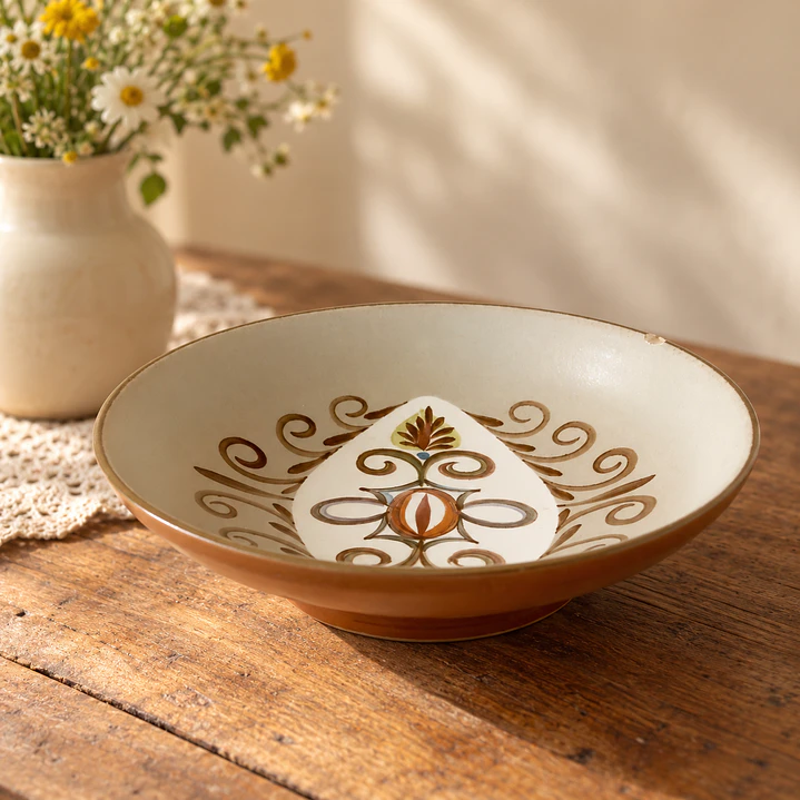 Plato hondo inglés Bourne Denby • 1960 • con detalle 7