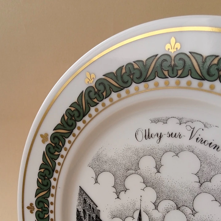 Plato decorativo francés de porcelana • Olloy-sur-Viroin 1994 3