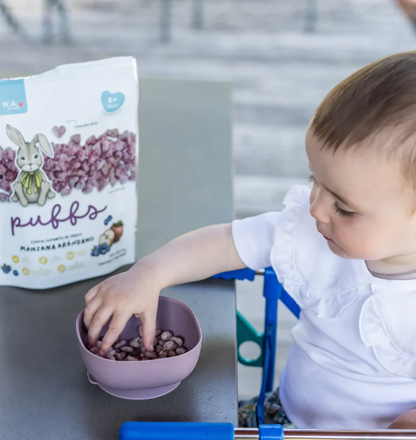 Puffs Manzana Arándano Familiar Kuna Foods 50g 4