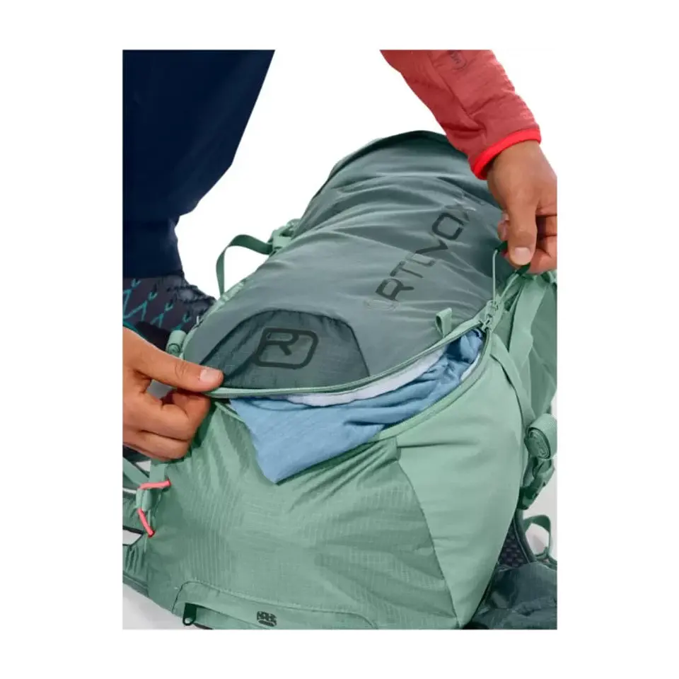 Mochila Traverse 28 S 3