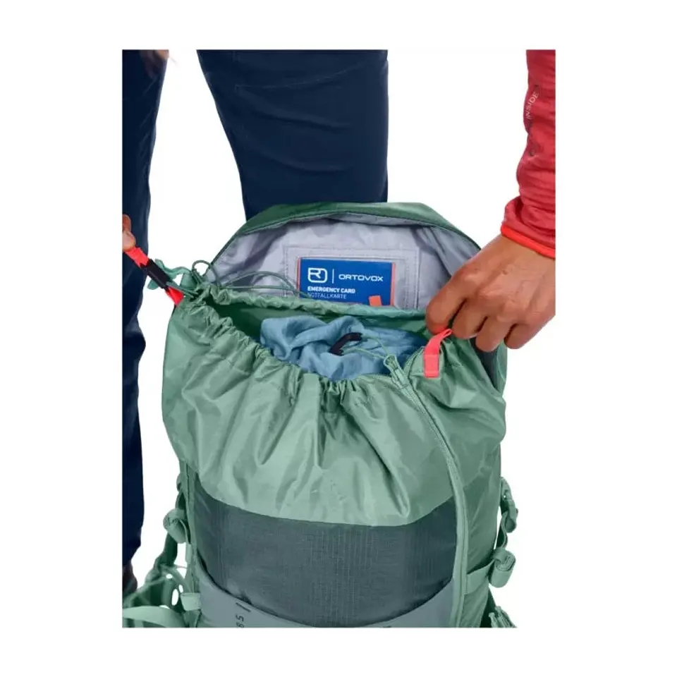 Mochila Traverse 28 S 4