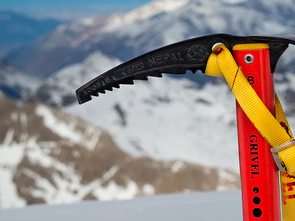 Piolet Grivel: Guía Esencial de Mantención y Afilado