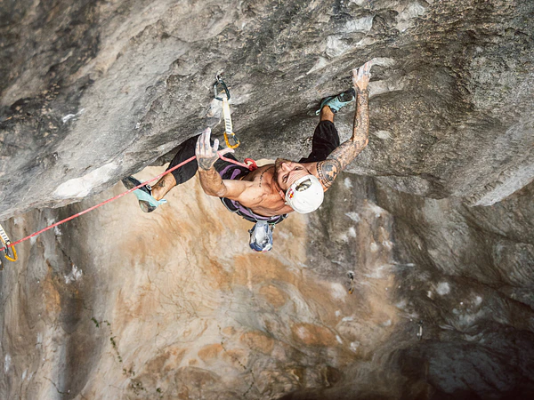¿Que Equimamiento llevar para la Escalada Perfecta?