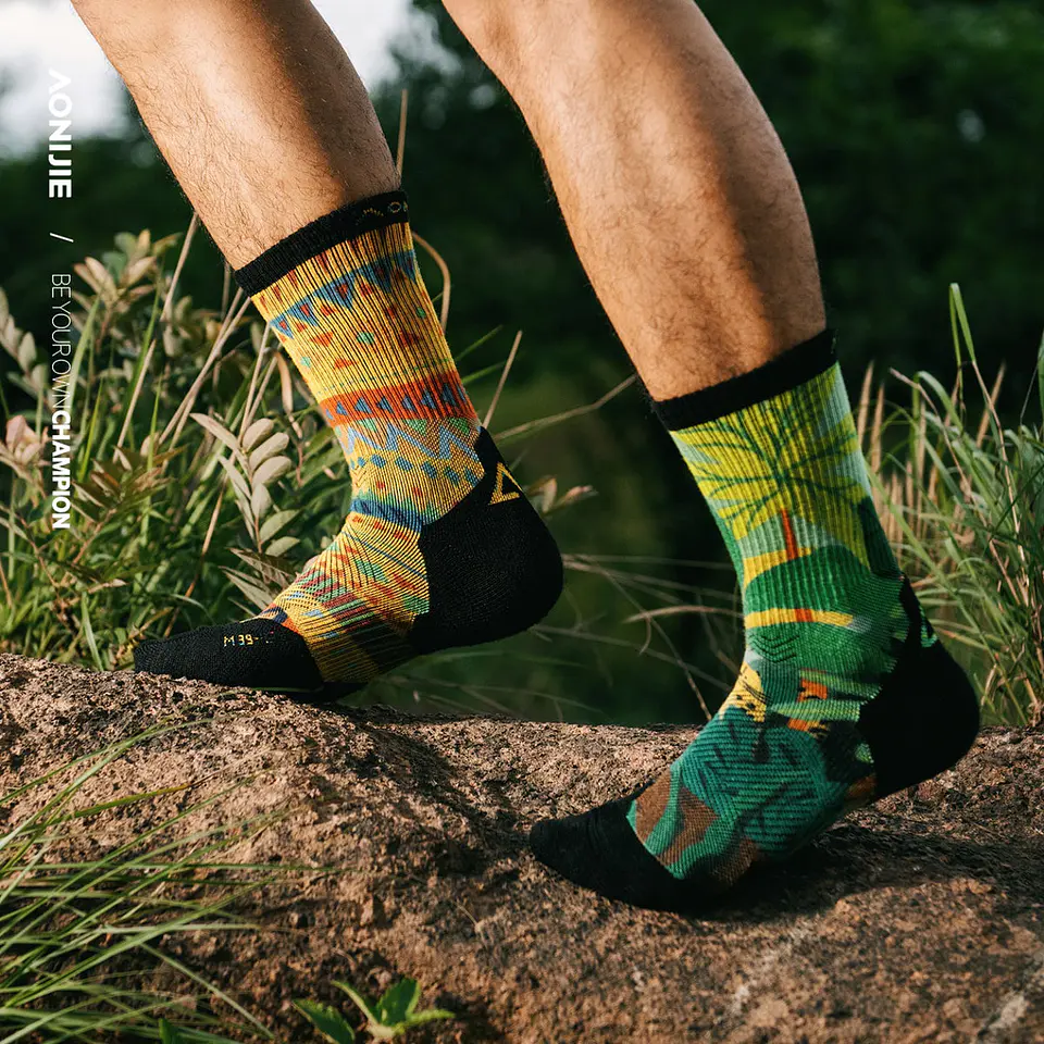 Calcetines de Lana Merino AONIJIE Merino Trail 6