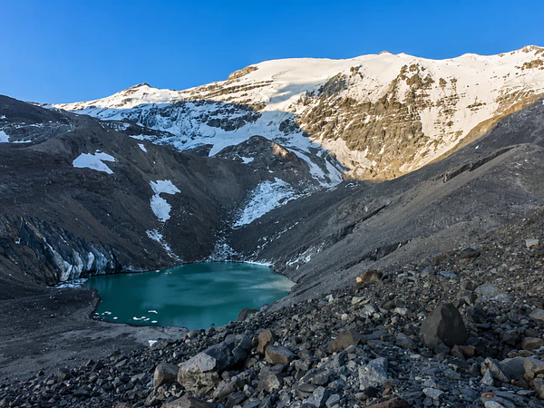 Qué equipo llevar para subir el Cerro El Plomo: checklist completo