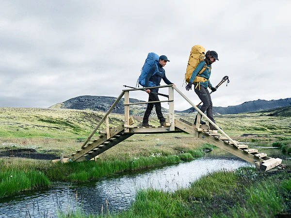 Cómo elegir mochilas de trekking: la guía definitiva (2026)